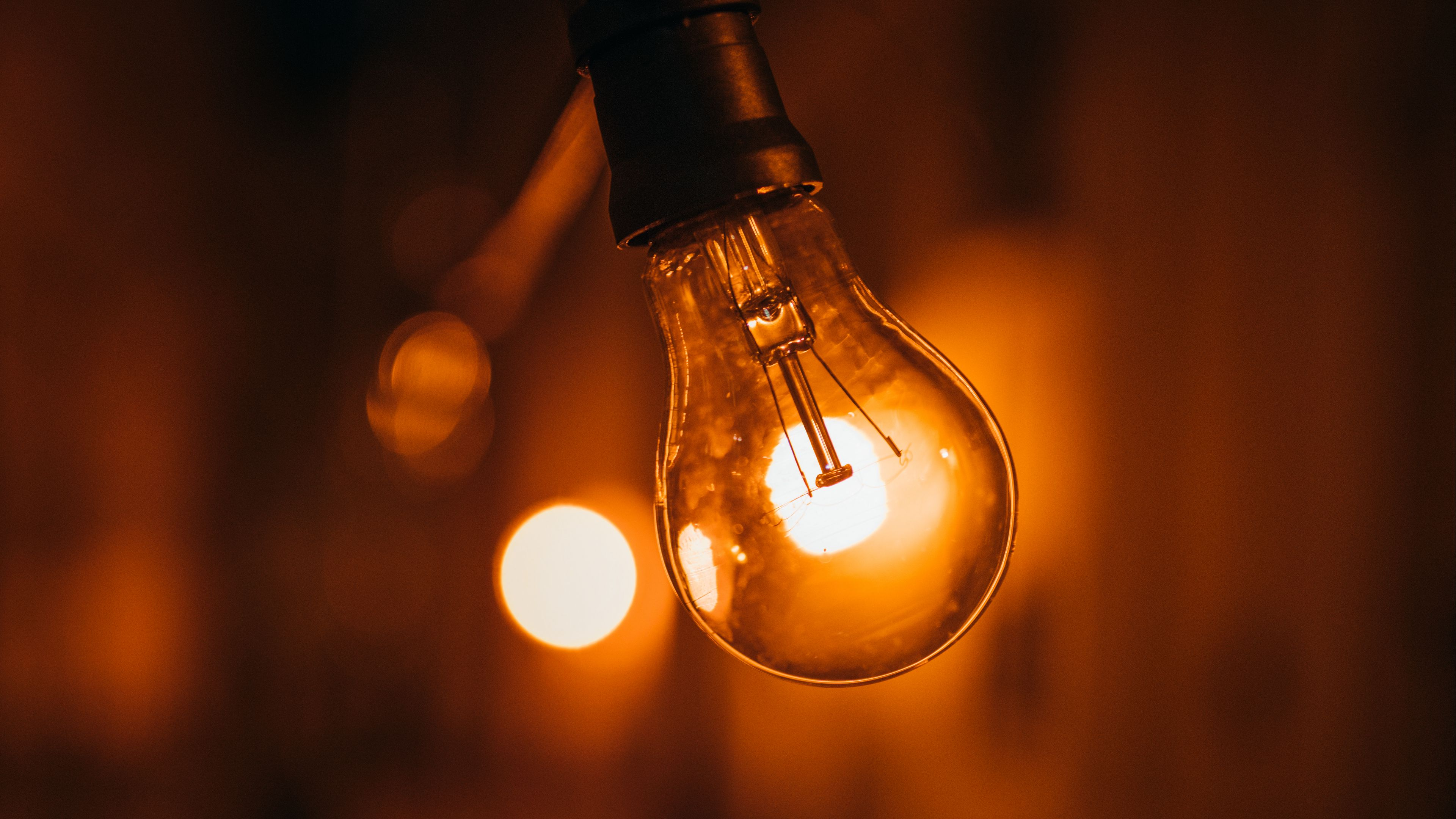 Light bulb