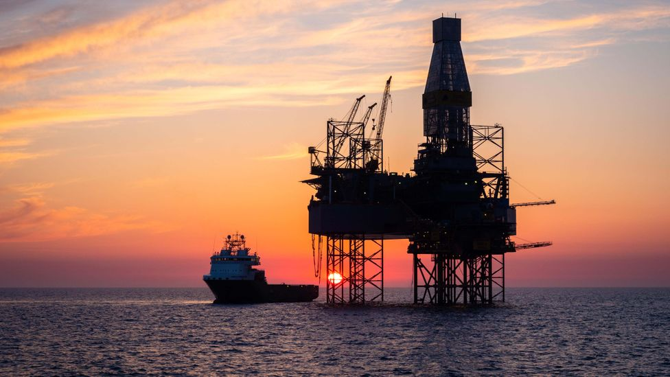 Oil rig